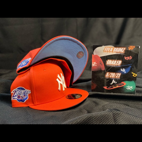 NY YANKEE WORLD SERIES PATCH ORANGE AND BLUE - Picture 2 of 3